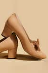 Tiesta_Brown Bows Custom Tan Pointed Toe Block Heels _at_Aza_Fashions