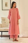 Buy_Vaayu_Pink Muslin, Cotton Embroidery Keyhole Neck Thread Work Kurta And Pant Set _at_Aza_Fashions