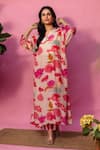 Buy_Meher By Islie_Multi Color Crepe Embroidery V-neck Printed Hand Kurta Set _at_Aza_Fashions