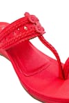 Shop_The Madras Trunk_Red Haiku Wedges Rang 