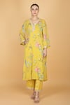 Buy_Tanu Malhotra_Lime Georgette, Modal, Silk, Organza Embroidery V-neck Floral Kurta Set _Online_at_Aza_Fashions