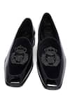 Shop_NR By Nidhi Rathi_Black Colourblocked Suede Loafers _Online
