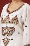 Sheeshakari_White Silk Embroidery, Sequins Round Neck Kurta Pant Set _at_Aza_Fashions
