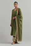 Buy_Ikshita Choudhary_Green Chanderi Embroidery V-neck Block Printed Anarkali Set _at_Aza_Fashions