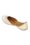 NR By Nidhi Rathi_White Embellished Round-toe Juttis _Online_at_Aza_Fashions