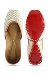 Shop_NR By Nidhi Rathi_White Embellished Round-toe Juttis _at_Aza_Fashions