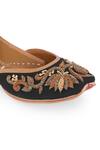 NR By Nidhi Rathi_Black Embroidered Square-toe Velvet Juttis _at_Aza_Fashions
