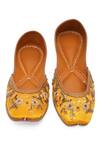 NR By Nidhi Rathi_Yellow Embellished Ethnic Juttis _at_Aza_Fashions