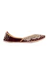 NR By Nidhi Rathi_Maroon Embellished Ethnic Juttis _Online_at_Aza_Fashions