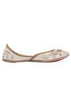 NR By Nidhi Rathi_White Designer Embroidered Flat Juttis _Online_at_Aza_Fashions