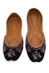NR By Nidhi Rathi_Black Embellished Velvet Juttis _at_Aza_Fashions
