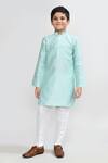 Buy_Petite Pomme_Green Cotton, Silk Embroidery Pastel Geometric Kurta And Pant Set _at_Aza_Fashions