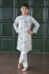 Buy_The Plum Bum_Ivory Cotton Floral Printed Kurta Pant Set _at_Aza_Fashions