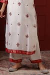 Shop_Sheeshakari_White Silk Embroidery Round Neck Kurta Set 