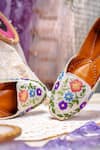 Shop_NR By Nidhi Rathi_White Handcrafted Embellished Juttis 