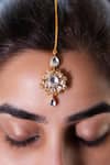 Buy_Vasundhara_Gold Plated Designer Harsha Maangtikka _at_Aza_Fashions