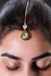 Buy_Vasundhara_Gold Plated Aarti Maangtikka  _at_Aza_Fashions
