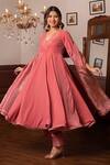 Buy_Pomcha Jaipur_Peach Velvet, Silk Gota Patti V-neck Anarkali Set _Online_at_Aza_Fashions