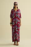 Buy_Meesa_Maroon Crepe V-neck Floral Printed Kaftan _at_Aza_Fashions