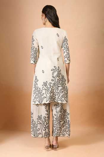 Shop_Samyukta Singhania_Off White Cotton Embroidery Split V-neck Kurta Pant Set _at_Aza_Fashions