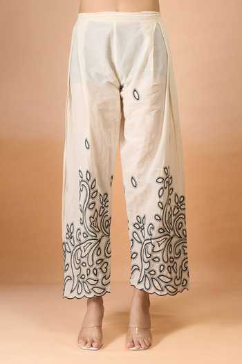 Samyukta Singhania_Off White Cotton Embroidery Split V-neck Kurta Pant Set _at_Aza_Fashions