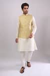 Buy_Arihant Rai Sinha_Gold Digital Geometric Pattern Bundi _at_Aza_Fashions