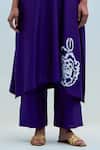 Buy_Priya Chaudhary_Purple Chanderi Embroidery V-neck Blockprint Kurta Pant Set _Online_at_Aza_Fashions