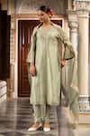 Buy_Neha Khullar_Green Organza Mirrors, Zari V-neck Silk Chanderi Kurta Set 