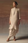 Buy_Twenty Nine_Off White Silk Embroidery Mandarin Collar Moon Dust Gajji Shirt Kurta _at_Aza_Fashions