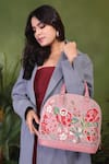 Buy_PickAleaf_Pink Embroidery Petal Eden Hand Bag 