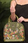 Buy_PickAleaf_Olive Green Embroidery Waves Handbag 