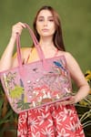 Buy_PickAleaf_Pink Embroidery Paradise Tote Bag _at_Aza_Fashions
