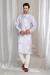 Buy_Aham-Vayam_Purple Cotton, Linen Embroidery Thread Kurta _at_Aza_Fashions