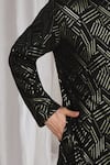 Buy_Aham-Vayam_Black Cotton Embroidery Geometric Thread Kurta With Dupatta 