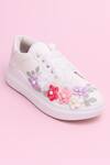 Buy_The Saree Sneakers_White Blossom Belle Sneakers 