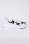 The Saree Sneakers_White Blackbird Embroidered Sneakers _Online_at_Aza_Fashions