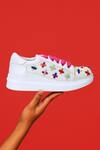 The Saree Sneakers_White Colored Cross Sneakers 