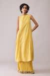 Buy_Bunka_Yellow Chanderi Embroidery Round Neck Inayat Straight Kurta With Skirt _at_Aza_Fashions