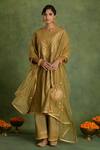 Buy_Saina Kapoor_Green Chanderi Embroidery Round Neck Beige Kurta Set _at_Aza_Fashions