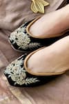 Kurrbat_Black Aza Velvet Embroidered Juttis _Online_at_Aza_Fashions