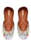 Shop_Kurrbat_White Gelato Embroidered Juttis _at_Aza_Fashions