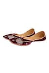 Buy_Kurrbat_Maroon Palm Velvet Embroidered Juttis _Online_at_Aza_Fashions