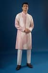 Buy_Countrymade_Pink Embroidery Old Rose Line Pattern Kurta Set _at_Aza_Fashions