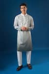 Buy_Rng Safawala_Green Cotton, Silk Mirrors, Embroidery Ombre Kurta Set _at_Aza_Fashions
