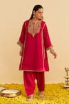 Buy_Sheetal Batra_Pink Silk Embroidery Round Neck Ayra Kurta Set _at_Aza_Fashions