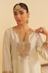 Buy_Sheetal Batra_Ivory Embroidery Round Neck Amaya Kaftan Set 