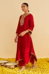 Buy_Sheetal Batra_Red Embroidery Split V-neck Amaya Kaftan Set _Online_at_Aza_Fashions