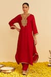 Sheetal Batra_Red Embroidery Split V-neck Amaya Kaftan Set _at_Aza_Fashions