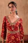 Buy_Mehak Murpana X AZA_Red Crepe, Georgette Embroidery V-neck Floral Print Anarkali With Dupatta _Online