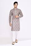 Buy_Arihant Rai Sinha_Gray Silk Grey Blend Kurta _at_Aza_Fashions
